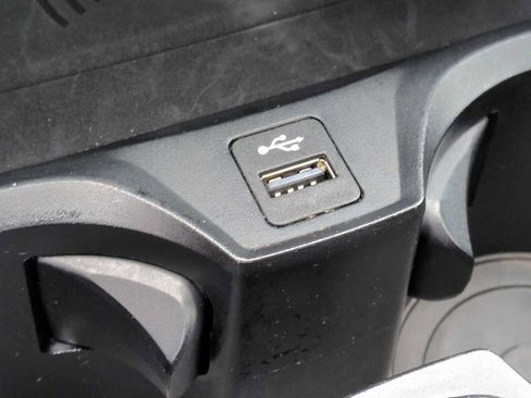 Used 2021 BMW 330i xDrive Sedan w/ Premium Package image 33