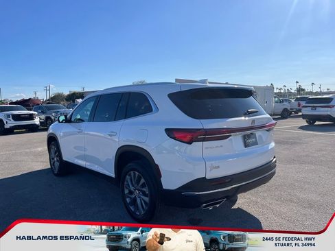 New 2026 Buick Enclave Preferred image 5