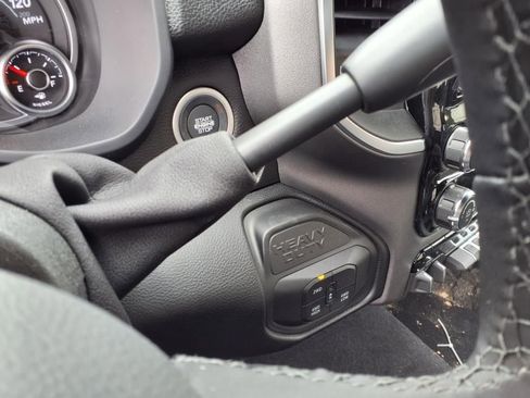 New 2025 RAM 3500 Big Horn image 18