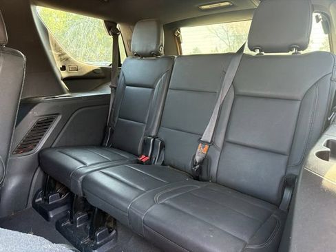 Used 2021 Chevrolet Tahoe LT AWD/4WD image 18