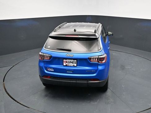 Used 2025 Jeep Compass Limited AWD/4WD image 48