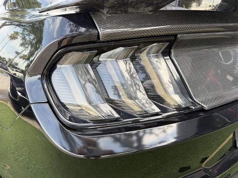 Used 2019 Ford Mustang GT RWD image 11