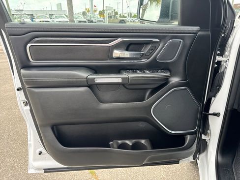 Used 2024 RAM 1500 Laramie AWD/4WD image 13