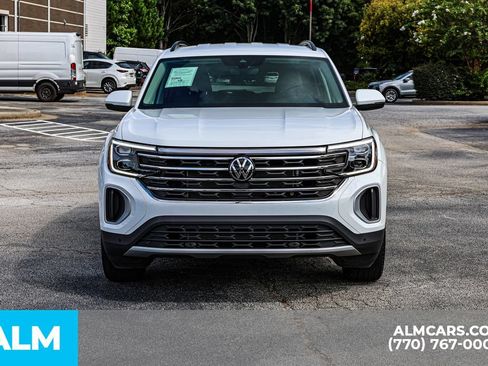 Used 2025 Volkswagen Atlas SE FWD image 11