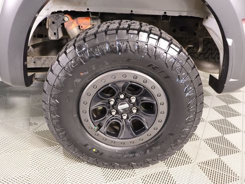 Used 2023 Ford F150 Raptor image 21