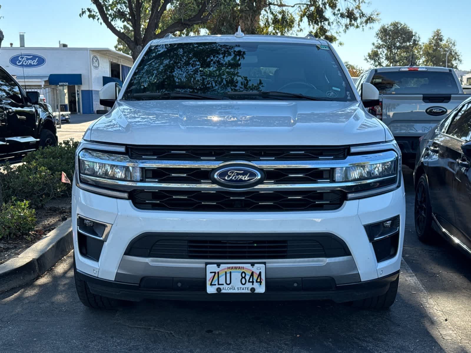 Certified 2024 Ford Expedition Max Limited AWD/4WD image 2