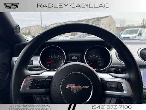 Used 2019 Ford Mustang Premium image 6