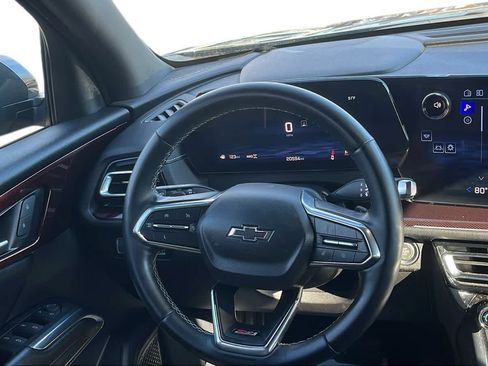 Used 2024 Chevrolet Traverse Z71 image 26