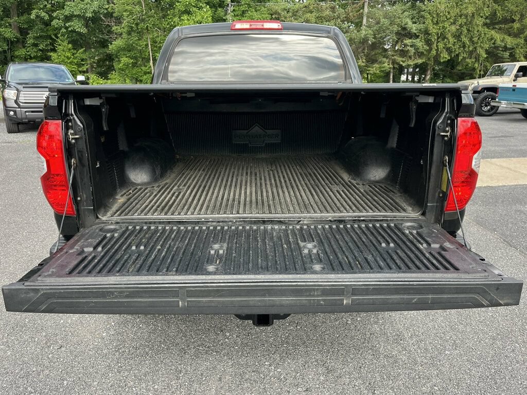 Used 2019 Toyota Tundra SR5 AWD/4WD image 19