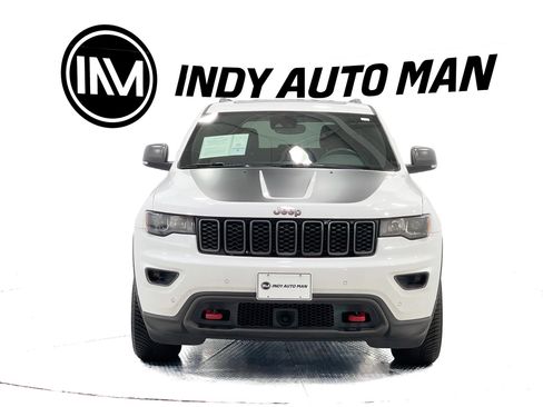 Used 2019 Jeep Grand Cherokee Trailhawk AWD/4WD image 9
