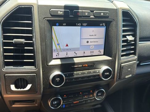 Used 2019 Ford Expedition XLT w/ Equipment Group 202A RWD image 24
