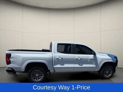 Used 2024 Chevrolet Colorado LT w/ LT Convenience Package RWD image 8