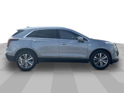 New 2026 Cadillac XT5 Premium Luxury w/ Driver Assist Package image 9