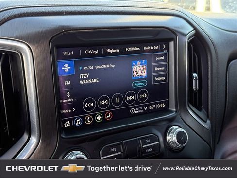 Used 2022 GMC Sierra 2500 AT4 image 26