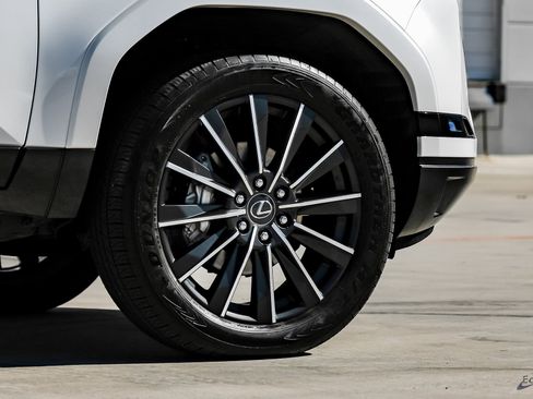 Used 2025 Lexus GX 550 image 94