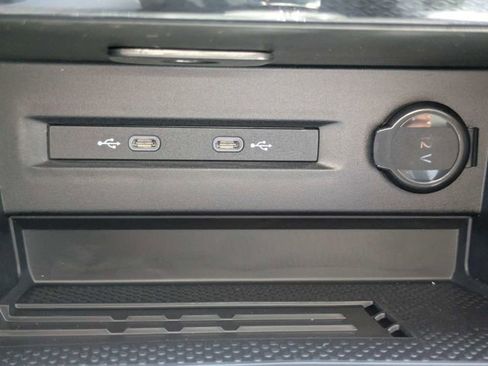 New 2026 Volkswagen Taos SE FWD image 24