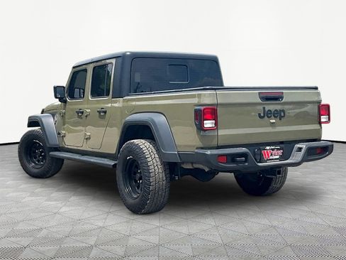 Used 2025 Jeep Gladiator Sport AWD/4WD image 12