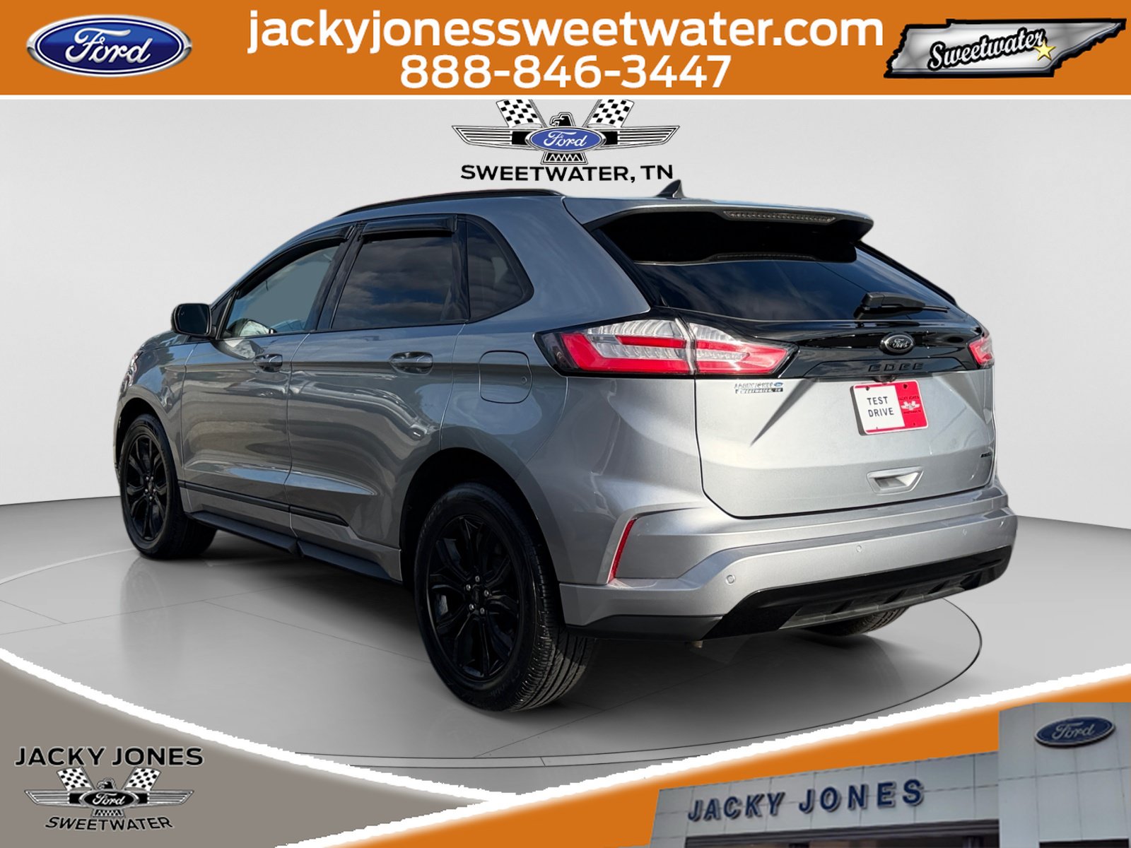 Certified 2024 Ford Edge SE w/ Black Appearance Package AWD/4WD image 3