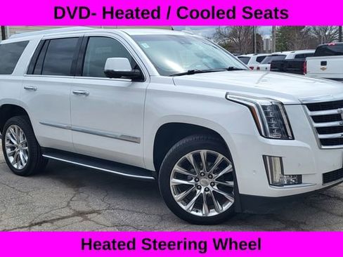 Used 2019 Cadillac Escalade Luxury AWD/4WD image 1