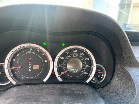 Used 2010 Acura TSX Sedan FWD image 10
