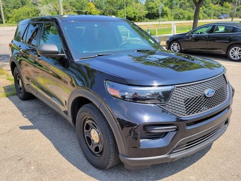 Used 2021 Ford Explorer 4WD Police Interceptor w/ Interior Upgrade Package image 13