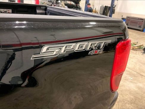Used 2020 Ford Ranger XLT w/ Equipment Group 301A Mid AWD/4WD image 9