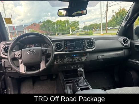 Used 2023 Toyota Tacoma TRD Off-Road w/ Black Out Package (TMS) AWD/4WD image 16