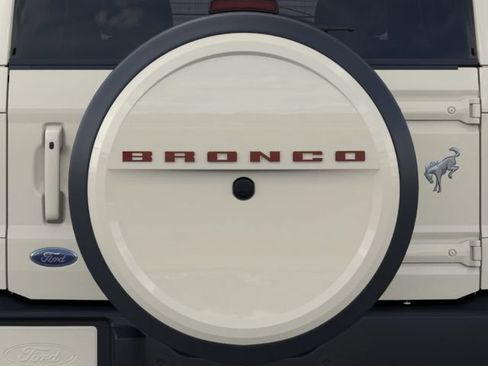 New 2026 Ford Bronco Outer Banks AWD/4WD image 24