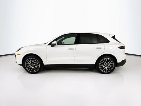 Certified 2023 Porsche Cayenne AWD/4WD image 2