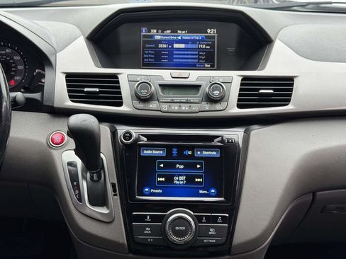 Used 2016 Honda Odyssey EX-L image 22