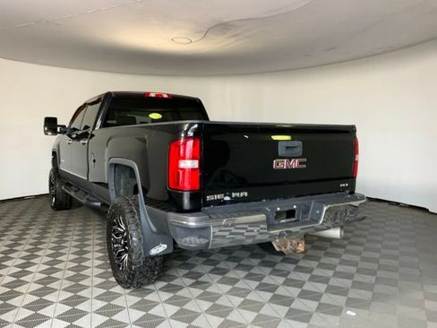 Used 2019 GMC Sierra 2500 SLT AWD/4WD image 7