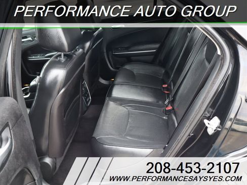 Used 2015 Chrysler 300 C w/ Light Group image 14