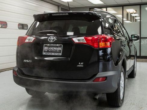 Used 2015 Toyota RAV4 LE image 27