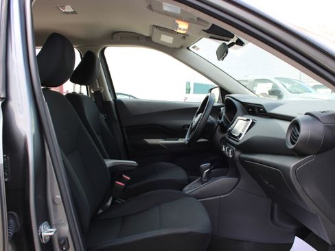 Used 2024 Nissan Kicks S FWD image 12