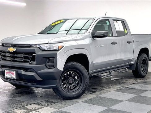 Used 2024 Chevrolet Colorado W/T w/ WT Convenience Package II image 12