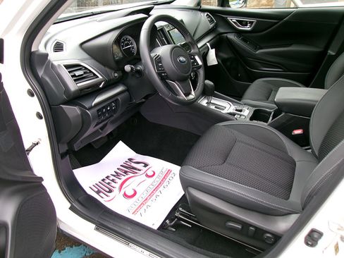 Used 2021 Subaru Forester Premium image 14