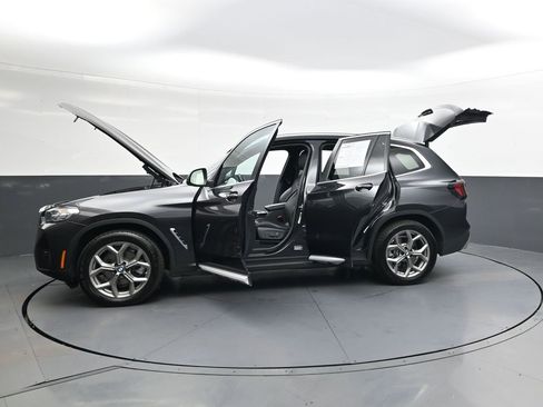 Used 2024 BMW X3 sDrive30i w/ Convenience Package image 41