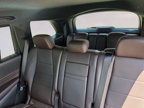 Used 2022 Mercedes-Benz GLS 450 4MATIC image 13