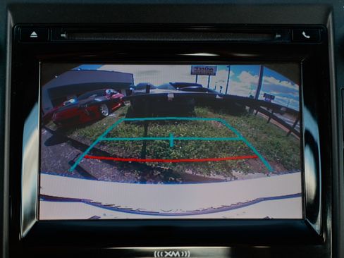 Used 2017 Toyota Camry XLE w/ Moonroof Package image 38