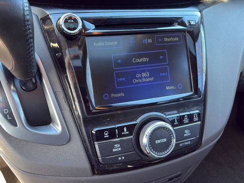 Used 2014 Honda Odyssey Touring image 14