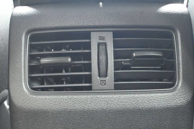 Used 2025 Nissan Rogue S AWD/4WD image 13