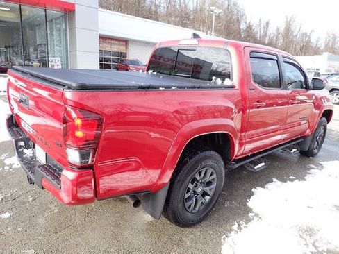 Certified 2023 Toyota Tacoma SR5 image 4