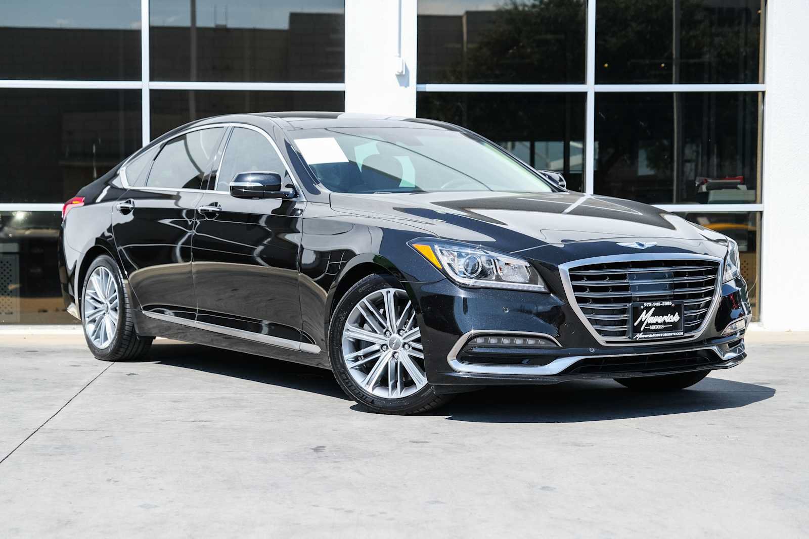 Used 2018 Genesis G80 3.8 w/ Option Group 02 RWD image 6