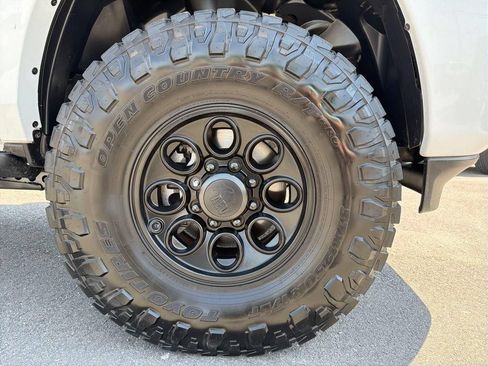 Used 2023 RAM 2500 Limited AWD/4WD image 11