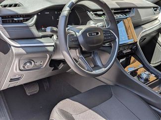New 2026 Jeep Grand Cherokee Laredo X AWD/4WD video 3