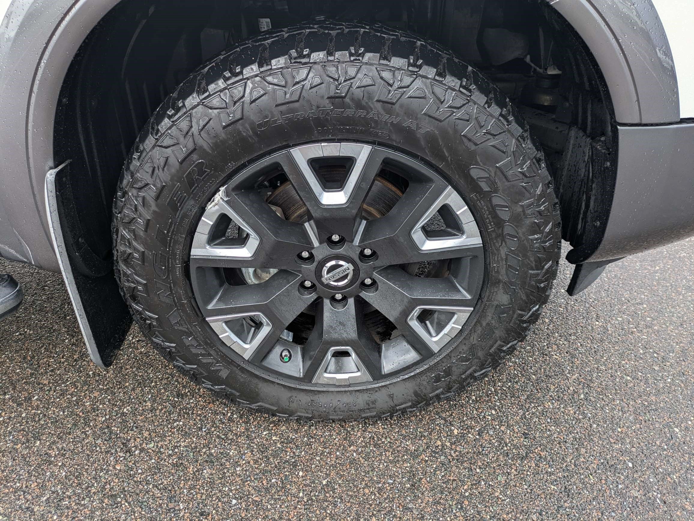 Used 2021 Nissan Titan Platinum Reserve w/ Moonroof Package AWD/4WD image 10
