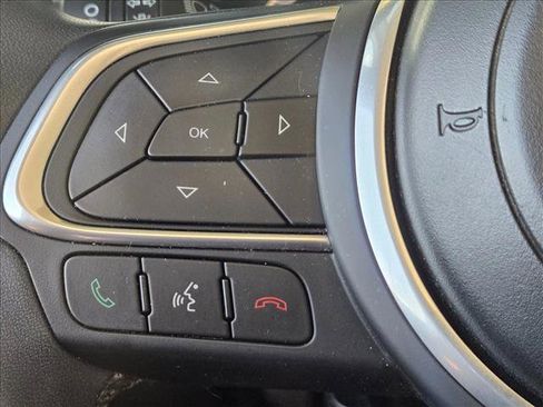 Used 2018 FIAT 500L Trekking w/ Popular Equipment Group image 10