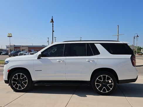 Used 2023 Chevrolet Tahoe RST w/ Luxury Package AWD/4WD image 2