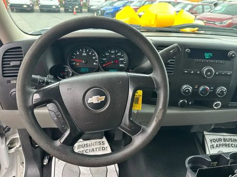 Used 2013 Chevrolet Silverado 1500 W/T image 16