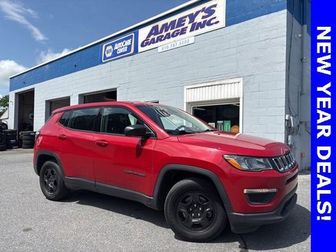 Used 2019 Jeep Compass Sport w/ Tech Group image 1